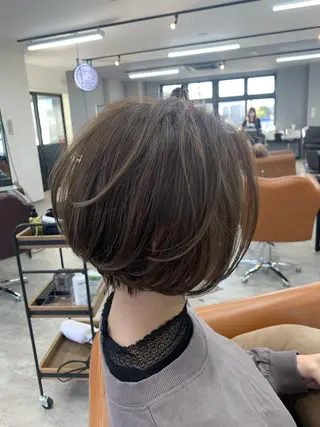 ショート カラー 須佐 勝也のヘアスタイル