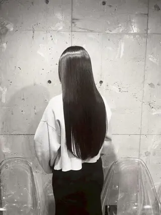 カラー 艶質感🫧透明感 銀座美容室のヘアスタイル