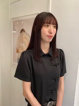 セミロング カラー 🐏Yuna＊透明感 ハイトーンカラー✨のヘアスタイル