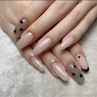 ネイル f  Nail 五日市駅北口のネイルデザイン
