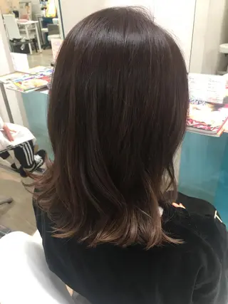 ミディアム カラー NATSUKI💟 EARTH二俣川のヘアスタイル