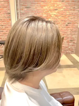 カラー Angelica 村上京平のヘアスタイル