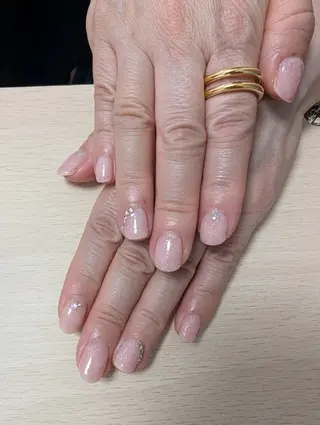 ネイル ヌーディジュエリー ネイルサロンのネイルデザイン