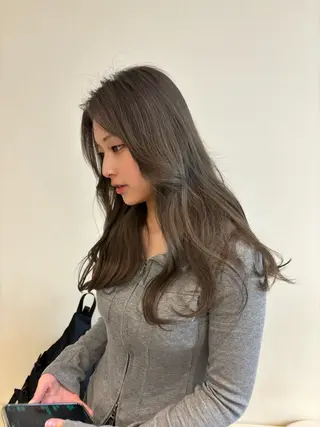 ロング ' RYOKAのヘアスタイル