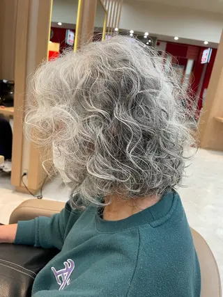 ショート パーマ Ai   縮毛矯正/ ショートボブ/パーマのヘアスタイル