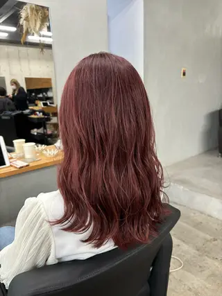 ミディアム カラー mono / Manatoのヘアスタイル