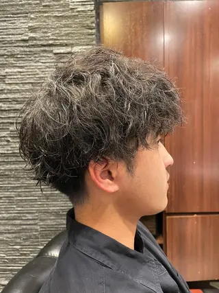 パーマ メンズ 北本 龍磨のヘアスタイル