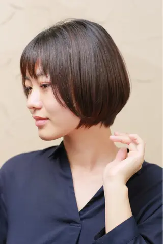 ショート カラー 艶髪/髪質改善/ レイヤー/鈴木慎一のヘアスタイル