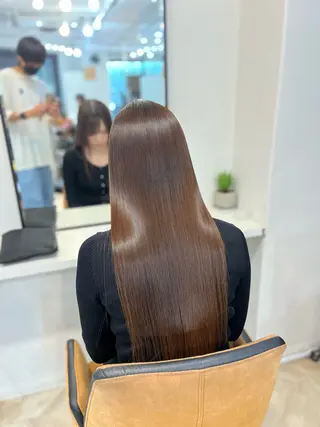 ロング she2新宿所属・✨️極艶髪質改善✖️ クロスパーマ✨のヘアスタイル