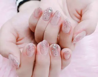 ネイル MoonNail ユリ🌸のネイルデザイン