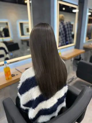 ロング カラー ヘアアレンジ レイヤー×透明感カラ ーHAYATOのヘアスタイル