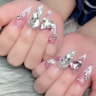 ネイル Feel ‪‪☺︎‬Yuriaのネイルデザイン