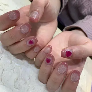 ネイル マキノ ユイのネイルデザイン