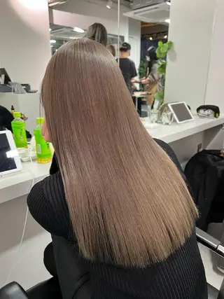 ロング カラー ハイトーン&髪質改善 &韓国エクステ🤎のヘアスタイル