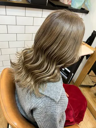 セミロング カラー be’leef.ric 守口店所属・beleef守口店 reinaのヘアスタイル