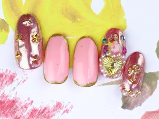 ネイル mano nella manoのネイルデザイン