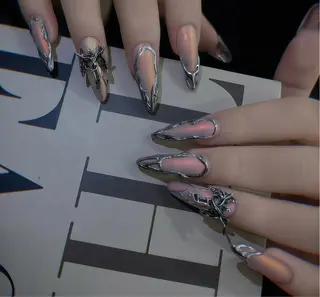 ネイル Naa Nailのネイルデザイン