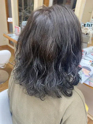 ミディアム カラー パーマ sagedoue MIZUKI✂️のヘアスタイル