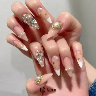 ネイル 山田 真里のネイルデザイン