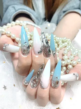 ネイル ゆき 🌻ひまわりサロンのネイルデザイン