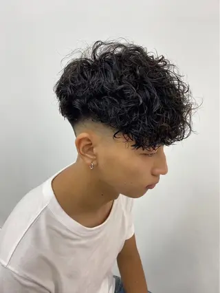 ショート DEW デューのヘアスタイル