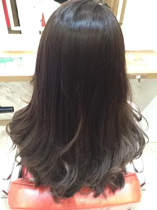 ロング カラー 吉岡 三四朗のヘアスタイル