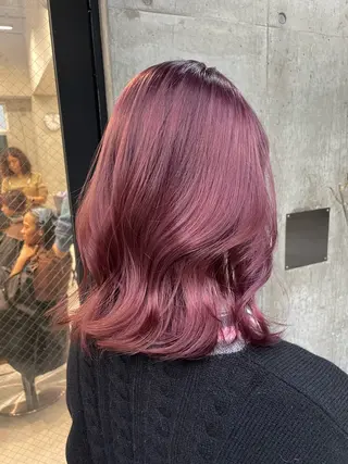 カラー KAEDE🌺Wカ ラー/ホワイトカラーのヘアスタイル