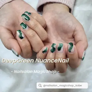 ネイル Nailsalon MagicShopのネイルデザイン