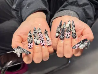 ネイル 渋谷T&B ロング ネイル/ユキ🤎のネイルデザイン