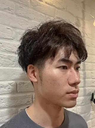 メンズ カラー ✂デザインカット🐟 高評価✂戸崎俊成✂のヘアスタイル