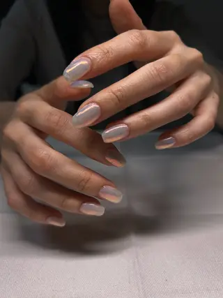 ミディアム RISE所属・RISE 実紗のネイルデザイン