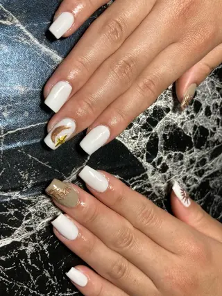 ショート ネイル ✴︎ Delightのネイルデザイン