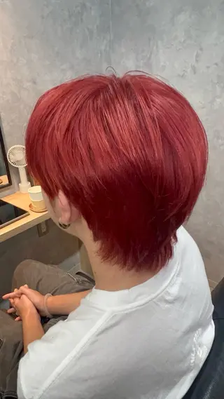 メンズ motoトップカラー リスト/ブリーチカラのヘアスタイル