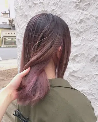 ミディアム カラー 佐々木 美帆のヘアスタイル