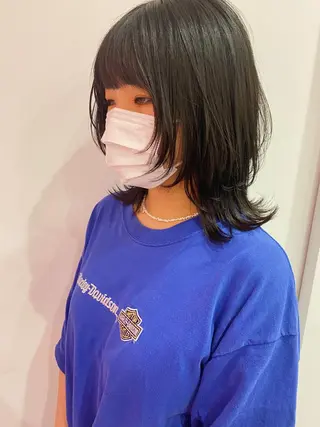 ミディアム 新井 広之のヘアスタイル
