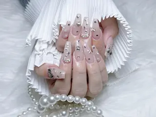 ネイル 🩷Yun nail Salon 本店🩷のネイルデザイン