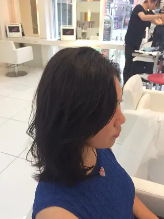 ミディアム セミロング カラー パーマ 内藤 達也のヘアスタイル