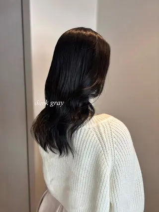 ロング カラー 髪質改善カラー ベージュ🤎YUMEのヘアスタイル