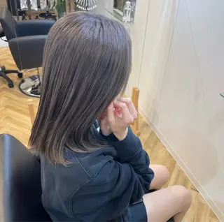 ミディアム 今田 茜のヘアスタイル