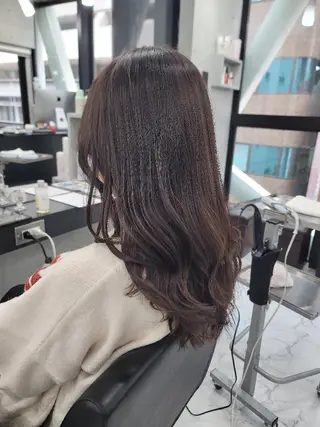 ロング カラー ヘアアレンジ ❇️安達 優心❇️ レイヤー/艶髪特化のヘアスタイル