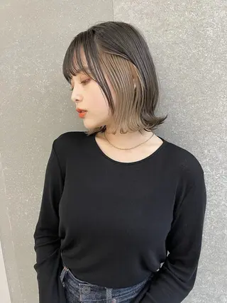 カラー 吉岡 茉穂のヘアスタイル