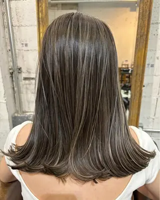 カラー 田代 さつきのヘアスタイル