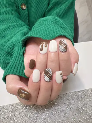 ネイル Guarendo錦糸町店所属・ガレンドウ 白澤 愛子のネイルデザイン