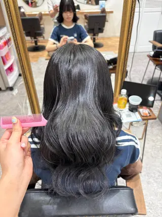 カラー ピンクカラーアレンジ 🩷AYANA🩷のヘアスタイル