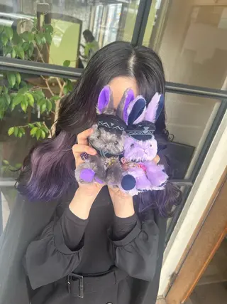 ロング カラー 井上 花音のヘアスタイル