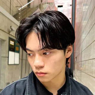 ショート パーマ メンズ メンズカット曲がる 縮毛矯正佐々木タクマのヘアスタイル