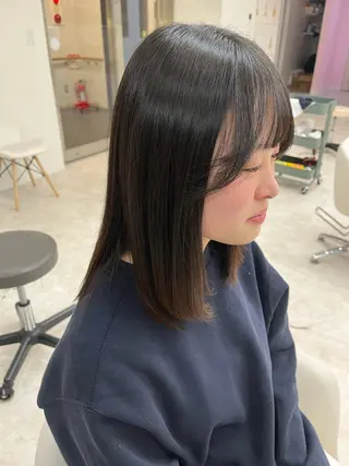 ミディアム ナチュラルヘア🦋 のの  YECCAのヘアスタイル