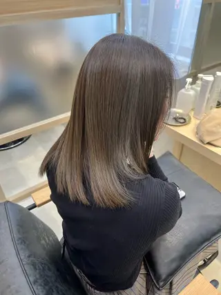 ミディアム 小林 翔のヘアスタイル