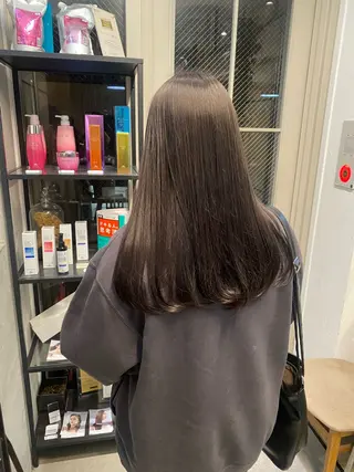 カラー Lomalia hayaのヘアスタイル