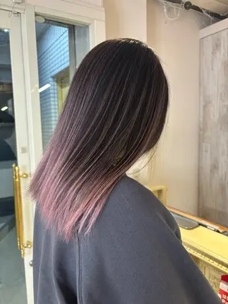 セミロング カラー レイヤーカット/ ハイトーン/ミノリのヘアスタイル